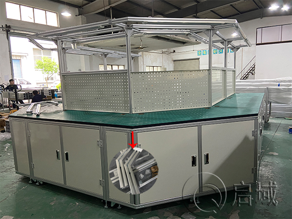 铝型材工作台任意角件连接